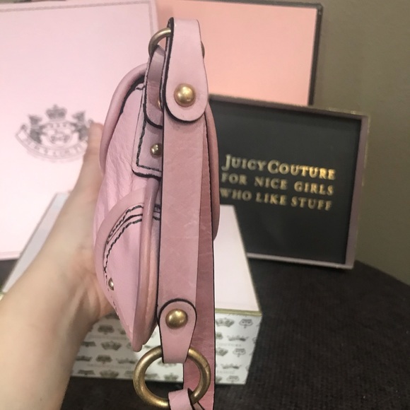 Juicy Couture vintage leather wristlet cow hide - Picture 5 of 11
